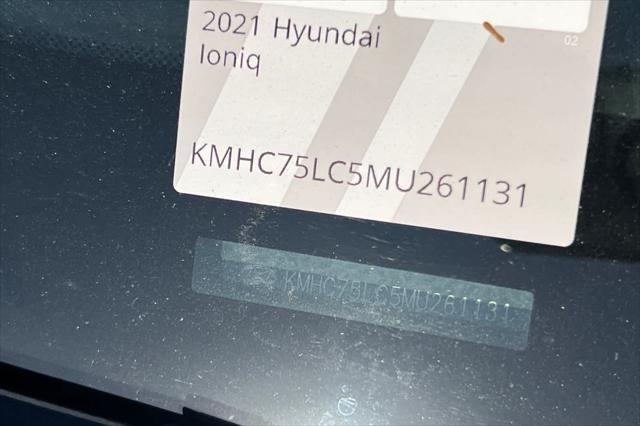 Photo of 2021 Black Noir Pearl Hyundai IONIQ Hybrid