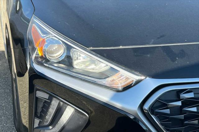Photo of 2021 Black Noir Pearl Hyundai IONIQ Hybrid