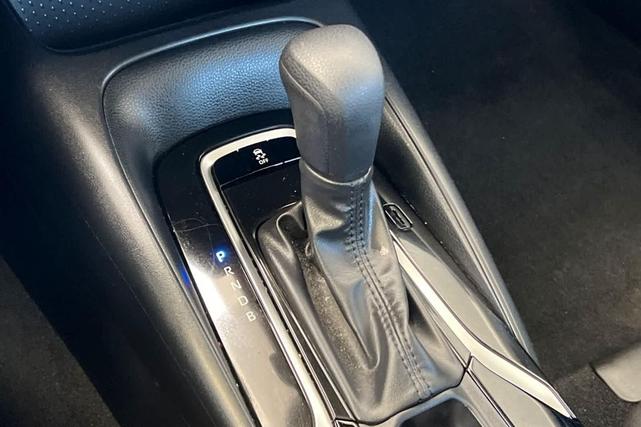 Photo of 2022 Classic Silver Metallic Toyota Corolla