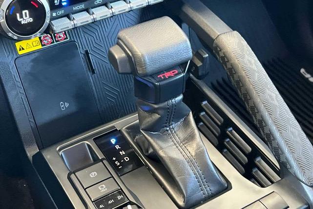 Photo of 2024 Ice Cap Toyota Tacoma