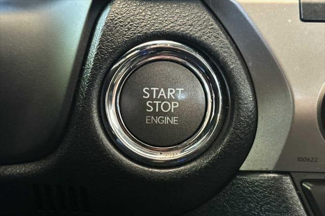 Photo of 2016 Atomic Silver Lexus ES 350