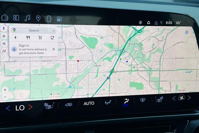 Photo of 2024 Black Chevrolet Equinox EV