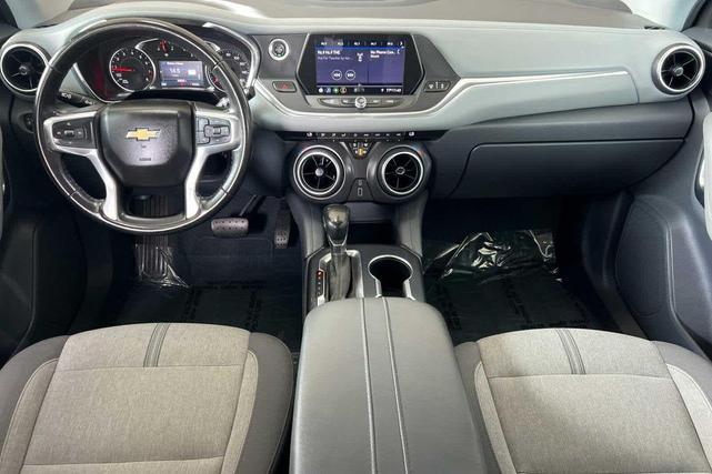 Photo of 2019 Summit White Chevrolet Blazer