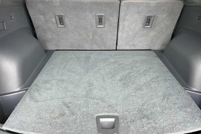 Photo of 2019 Summit White Chevrolet Blazer