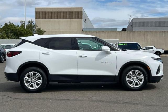 Photo of 2019 Summit White Chevrolet Blazer
