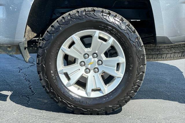Photo of 2022 Satin Steel Metallic Chevrolet Colorado