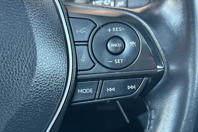 Photo of 2022 Blue Crush Metallic w/Black Sand Pearl Roof Toyota Corolla