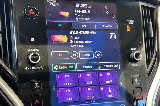 Photo of 2022 Crystal Black Silica Subaru Outback