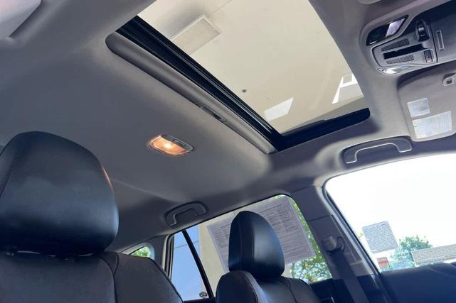 Photo of 2022 Crystal Black Silica Subaru Outback