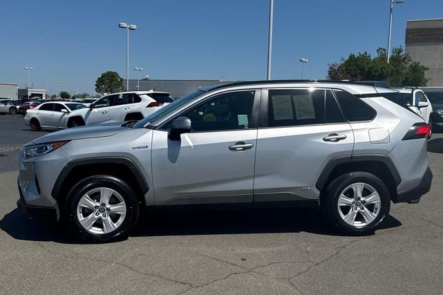 Photo of 2021 Silver Sky Metallic Toyota RAV4 Hybrid