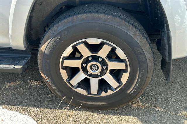 Photo of 2023 Classic Silver Metallic Toyota 4Runner