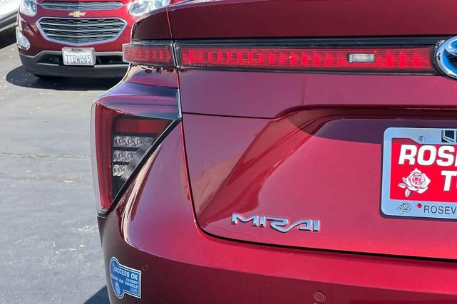 Photo of 2020 Salsa Red Pearl Toyota Mirai
