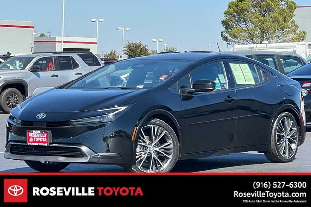 Photo of 2024 Midnight Black Metallic Toyota Prius