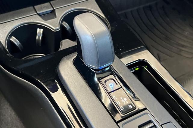 Photo of 2024 Midnight Black Metallic Toyota Prius