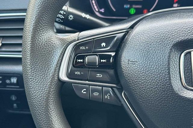Photo of 2021 Lunar Silver Metallic Honda Accord