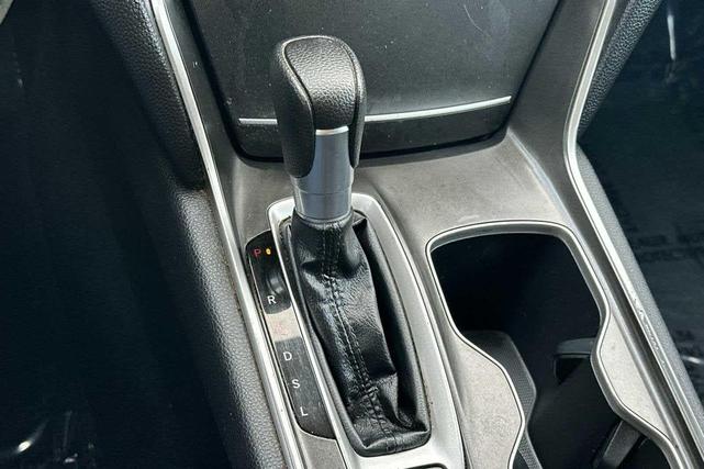 Photo of 2021 Lunar Silver Metallic Honda Accord