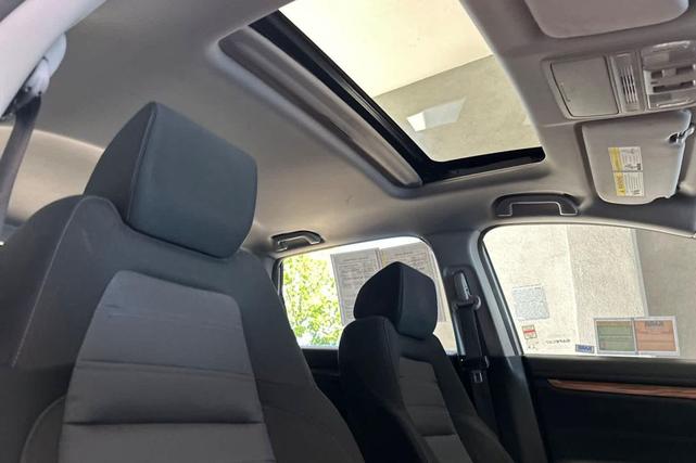 Photo of 2020 Lunar Silver Metallic Honda CR-V