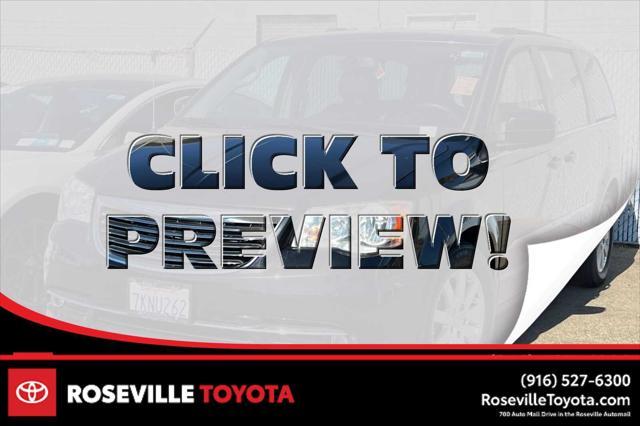 2016 Chrysler Town & Country