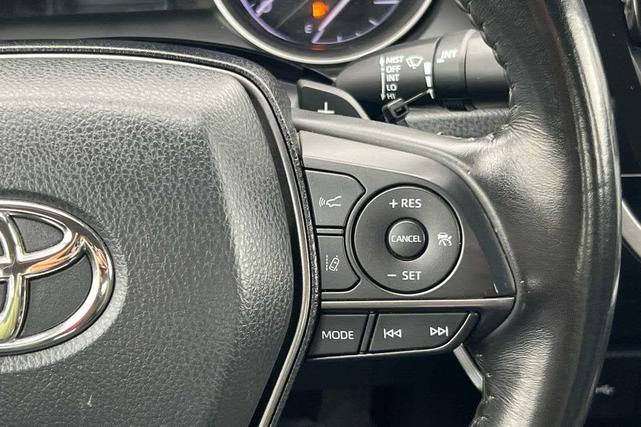 Photo of 2023 Midnight Black Metallic Toyota Camry