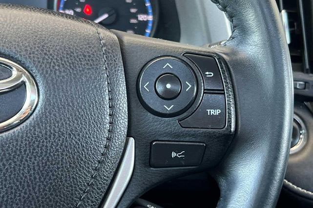 Photo of 2018 Silver Sky Metallic Toyota RAV4