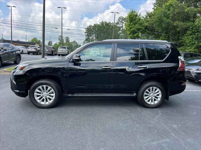 Photo of 2023 Black Onyx Lexus GX 460