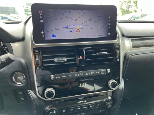 Photo of 2023 Black Onyx Lexus GX 460