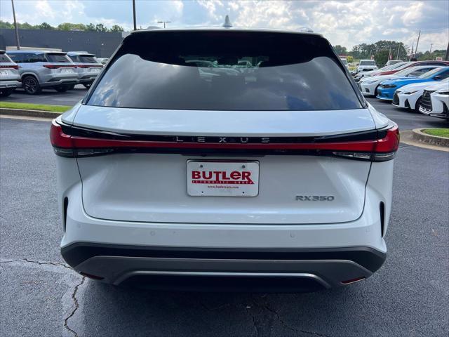 Photo of 2024 Eminent White Pearl Lexus RX 350