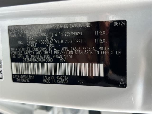 Photo of 2024 Eminent White Pearl Lexus RX 350