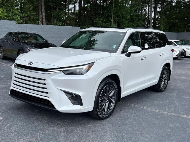 Photo of 2025 Wind Chill Pearl Lexus TX 350
