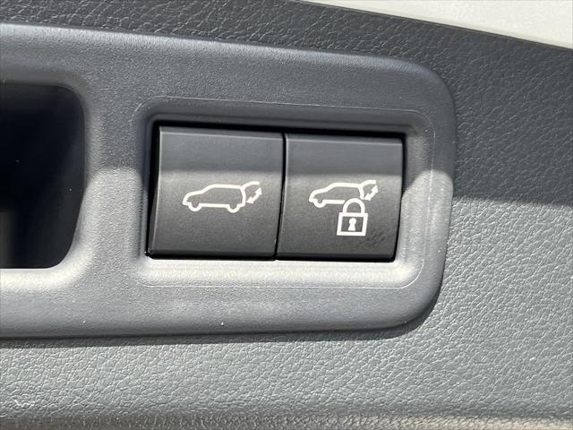 Photo of 2025 Eminent White Pearl Lexus RX 350