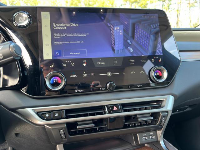 Photo of 2025 Eminent White Pearl Lexus RX 350