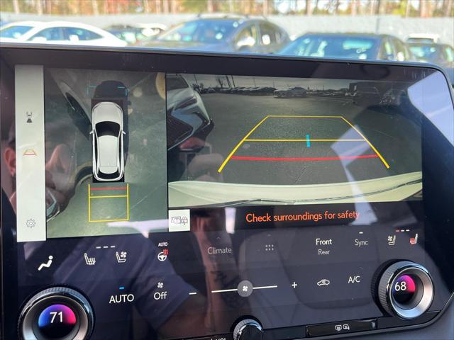 Photo of 2025 Eminent White Pearl Lexus RX 350