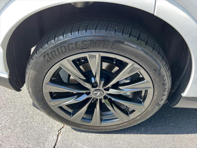 Photo of 2024 Ultra White Lexus RX 350
