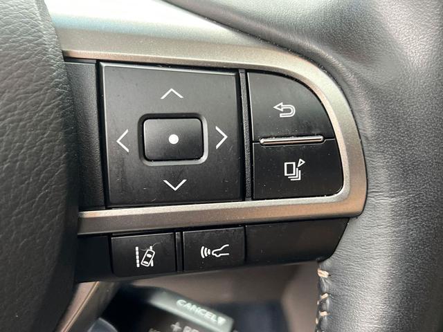 Photo of 2023 Atomic Silver Lexus GX 460