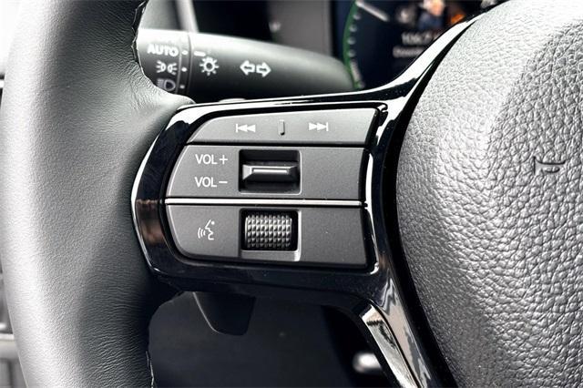 Photo of 2025 Platinum White Pearl Honda Civic Hybrid