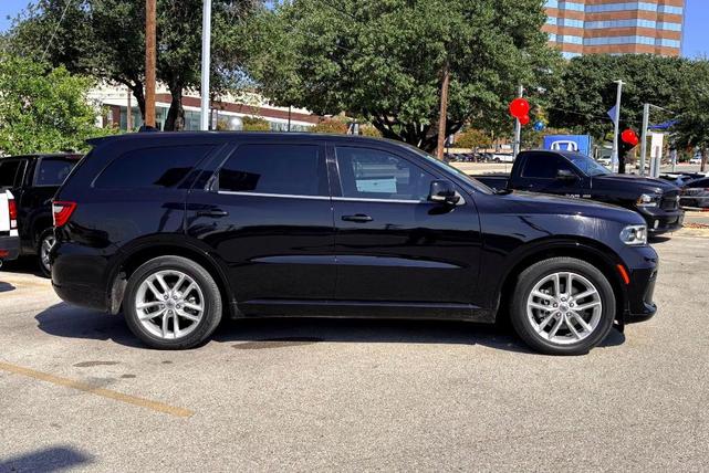 Photo of 2022 DB Black Clearcoat Dodge Durango