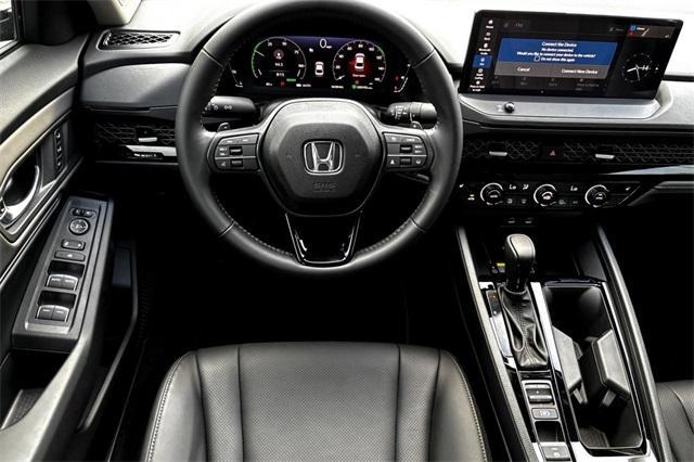 Photo of 2025 Crystal Black Pearl Honda Accord Hybrid