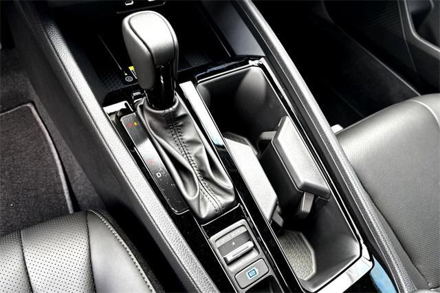 Photo of 2025 Crystal Black Pearl Honda Accord Hybrid