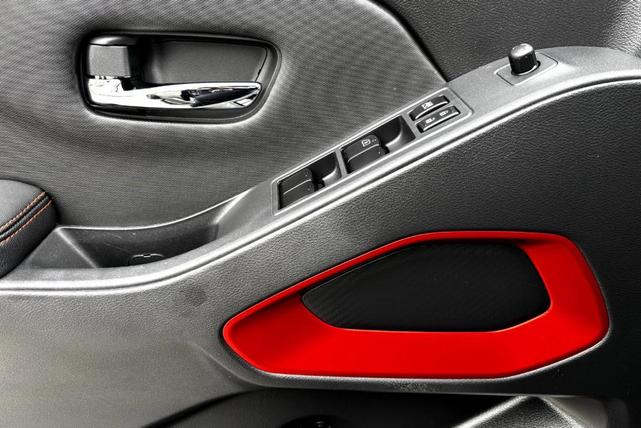 Photo of 2023 Gun Metallic Nissan Frontier