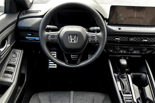Photo of 2025 Urban Gray Pearl Honda Accord Hybrid