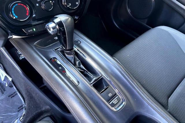 Photo of 2020 Lunar Silver Metallic Honda HR-V