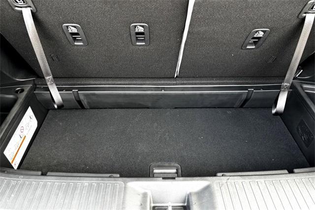 Photo of 2025 Platinum White Pearl Honda Pilot