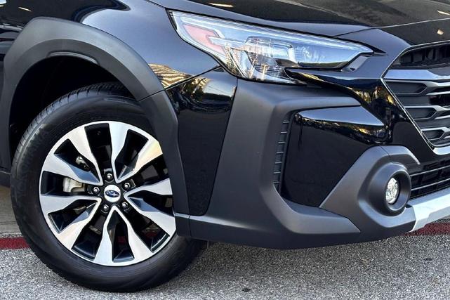 Photo of 2024 Crystal Black Silica Subaru Outback