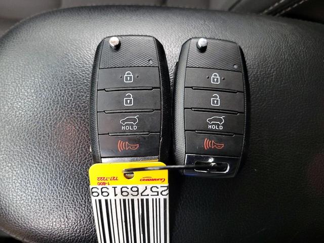 Photo of 2019 Silver Kia Soul