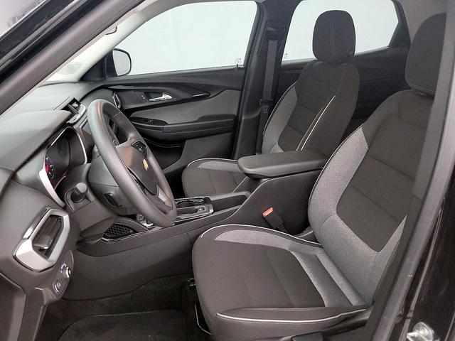 Photo of 2023 Black Chevrolet Trailblazer