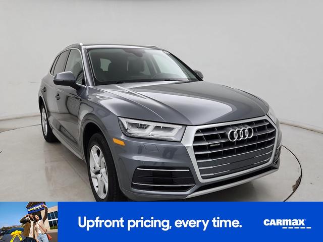 Photo of 2018 Gray Audi Q5