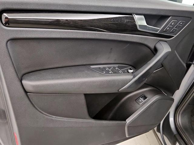 Photo of 2018 Gray Audi Q5