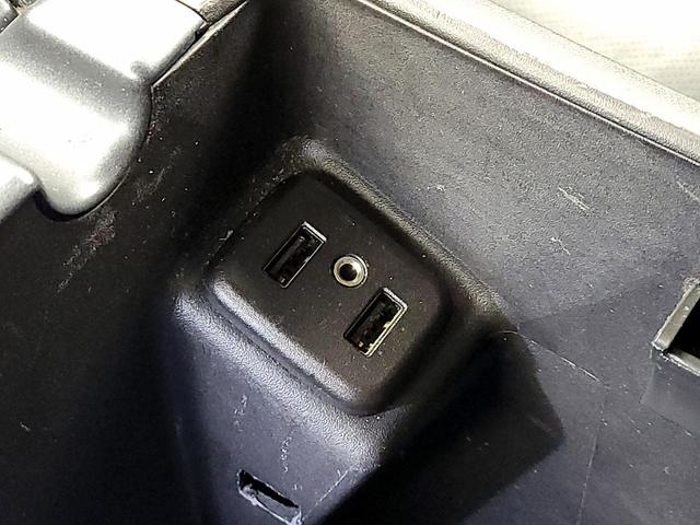Photo of 2017 Black Chevrolet Silverado 1500
