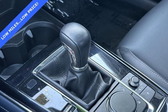 Photo of 2021 Snowflake White Pearl Mazda CX-30
