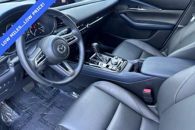 Photo of 2021 Snowflake White Pearl Mazda CX-30